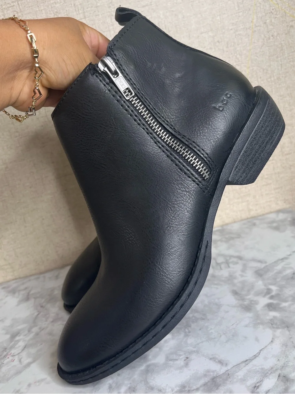 b. o. c. Womens Black Booties Side Zipper Block Heel Ankle Boots